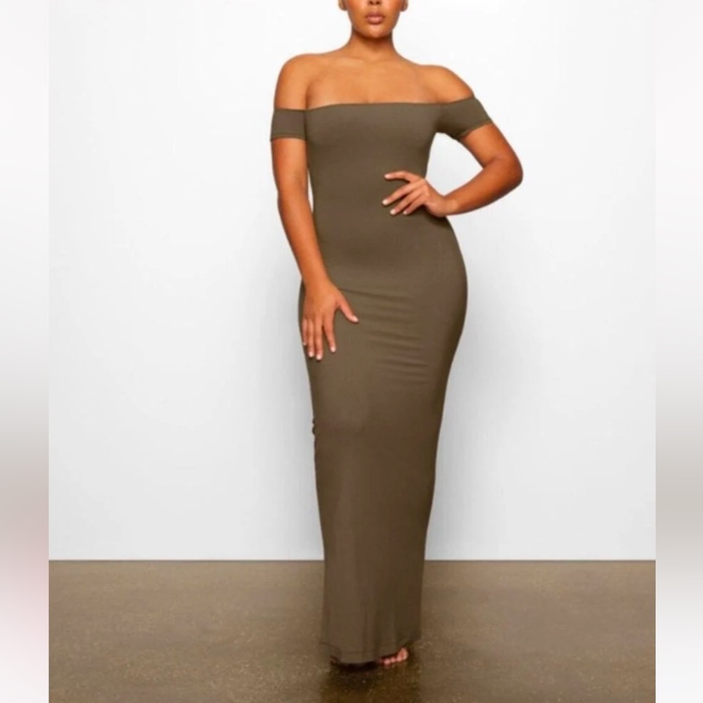 Skims soft lounge off the shoulder dress - XS